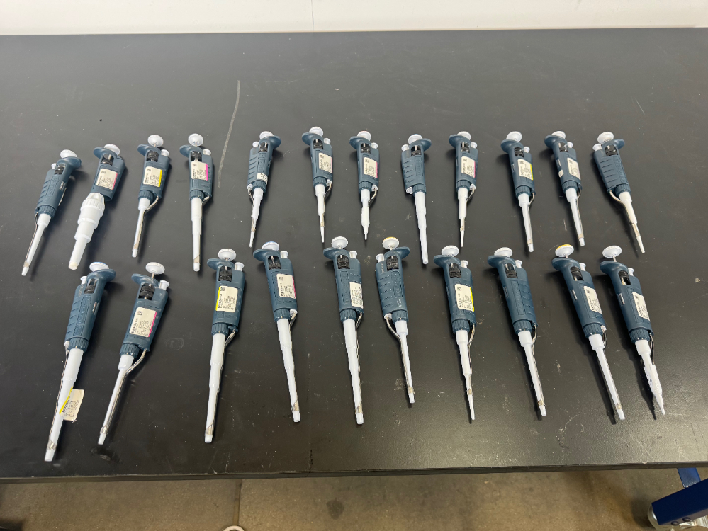Image of Gilson Pipetman Single Channel Pipettes - Quantity 22